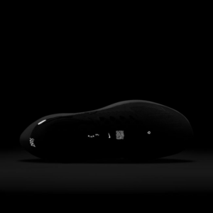 Giay Nike Wmns Air Zoom Pegasus 38 Shield 'Black Platinum Tint' DC4074-001