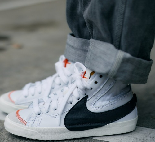 Giày Nike Blazer Mid '77 Jumbo 'White Black' DD3111-100 - Ảnh 7