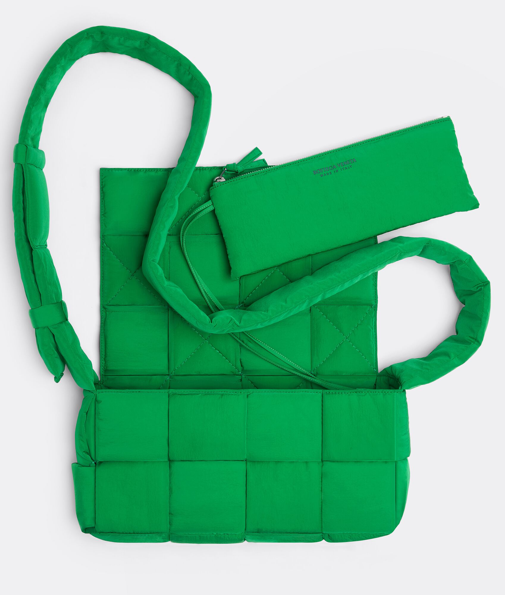 Tui Bottega Veneta Padded Tech Cassette 'Parakeet' 628951VBO813724