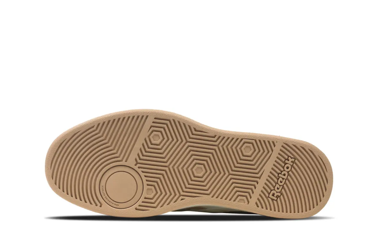 Giay Reebok Royal Techque 'Cream And Beige' HR0902