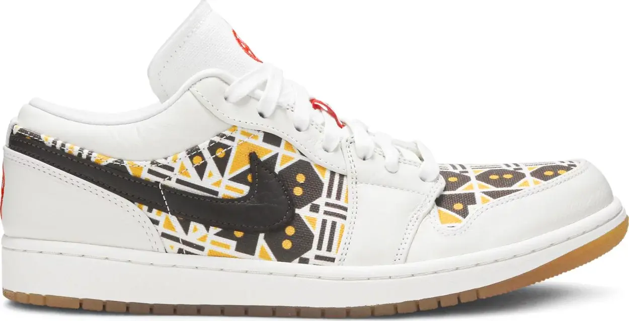 Giày Nike Air Jordan 1 Low Quai54 CZ4155-100