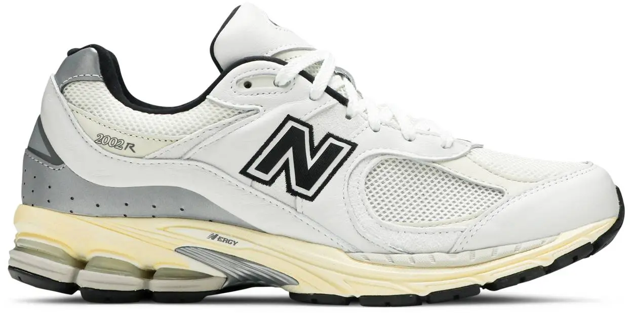 Giày New Balance thisisneverthat x 2002R 'White' ML2002RT