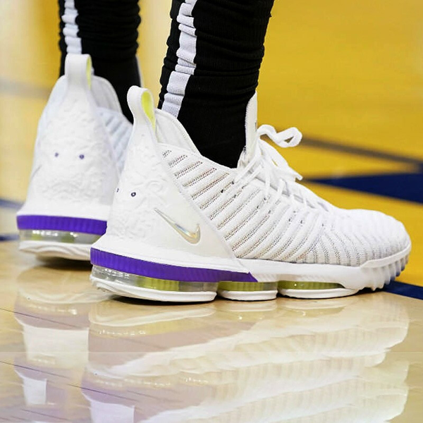 Giày Nike LeBron 16 EP 'Buzz Lightyear' AO2595-102 - Ảnh 4