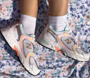 Alternative view of Giày New Balance Munsell White Ginger Pink MR530ESD