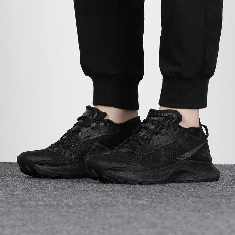 Alternative view of Giày Nike Pegasus Trail 3 GTX 'Triple Black' DC8793-001