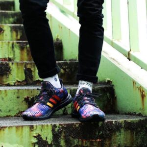 Alternative view of Giày Adidas UltraBoost 'Rainy Season' FV7279