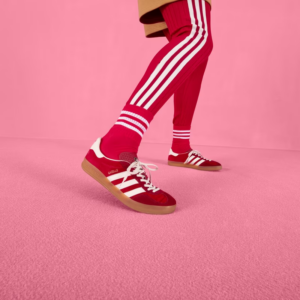 Alternative view of Giày Adidas x Gucci Gazelle 'Red Velvet' 707848-9STU0-6360