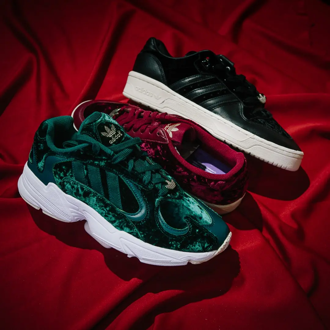 Alternative view of Giày Adidas Yung 1 'Velvet Pack Hi Res Aqua' EH0188