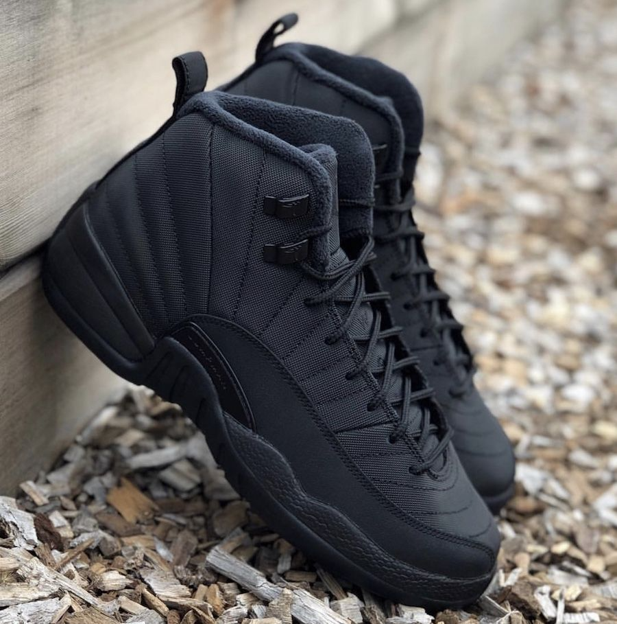 Giày Nike Air Jordan 12 Retro Winterized 'Triple Black' BQ6851-001 - Ảnh 4