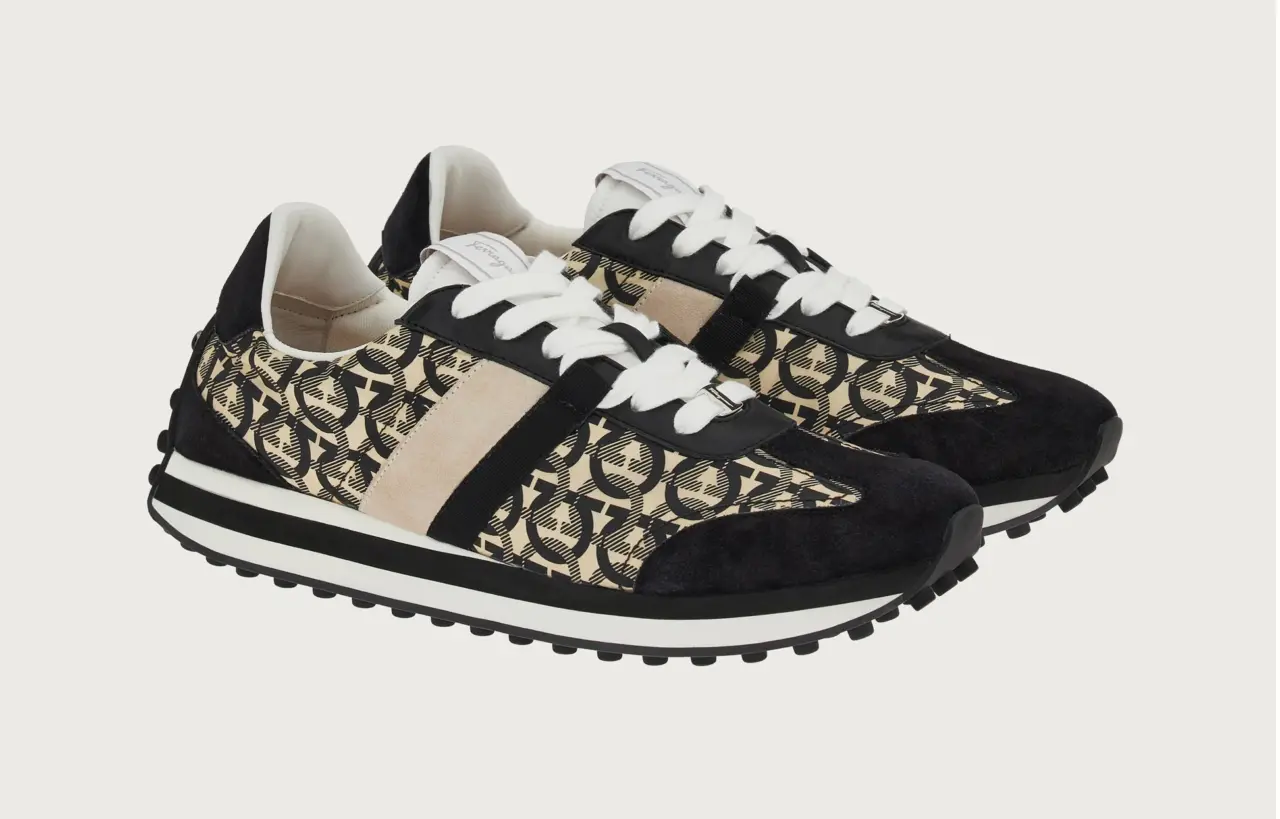 Alternative view of Giày Salvatore Ferragamo Sneakers 'Black Beige' 020912-756556