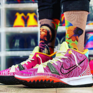 Alternative view of Giày Nike Kyrie 7 'Creator' DC0588-601