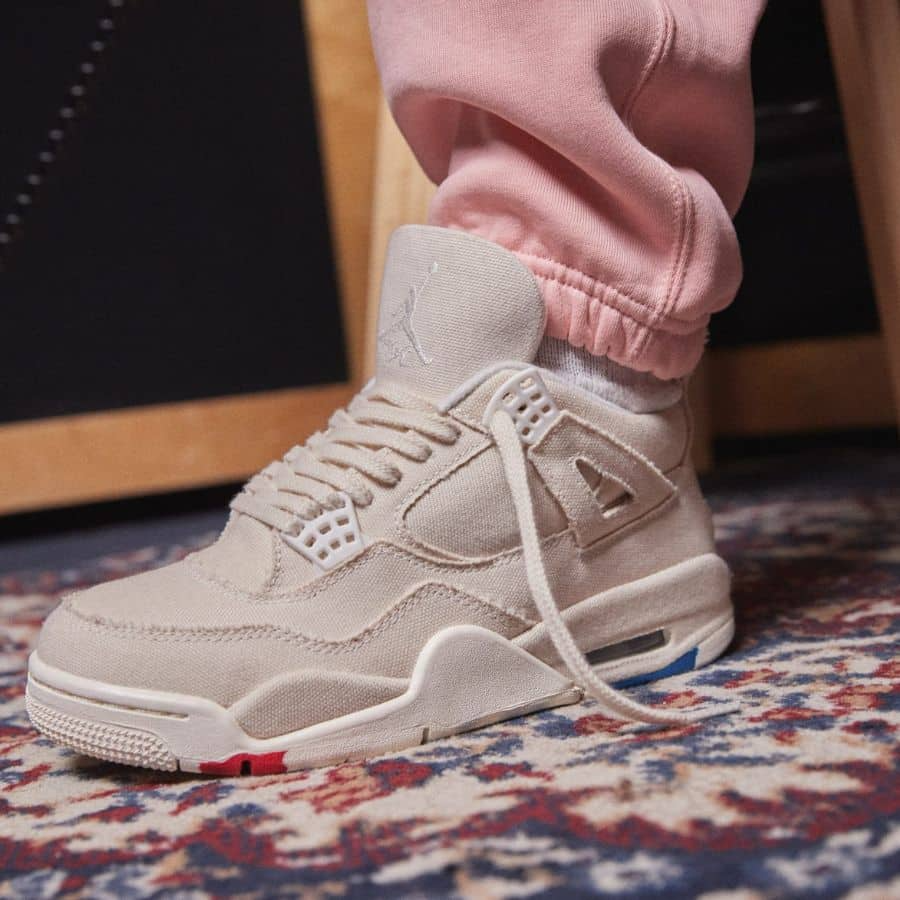 Giay Nike Air Jordan 4 Retro 'Sail' DQ4909-100