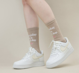 Giay Nike Air Force 1 Low 'Grey' DJ9945-100