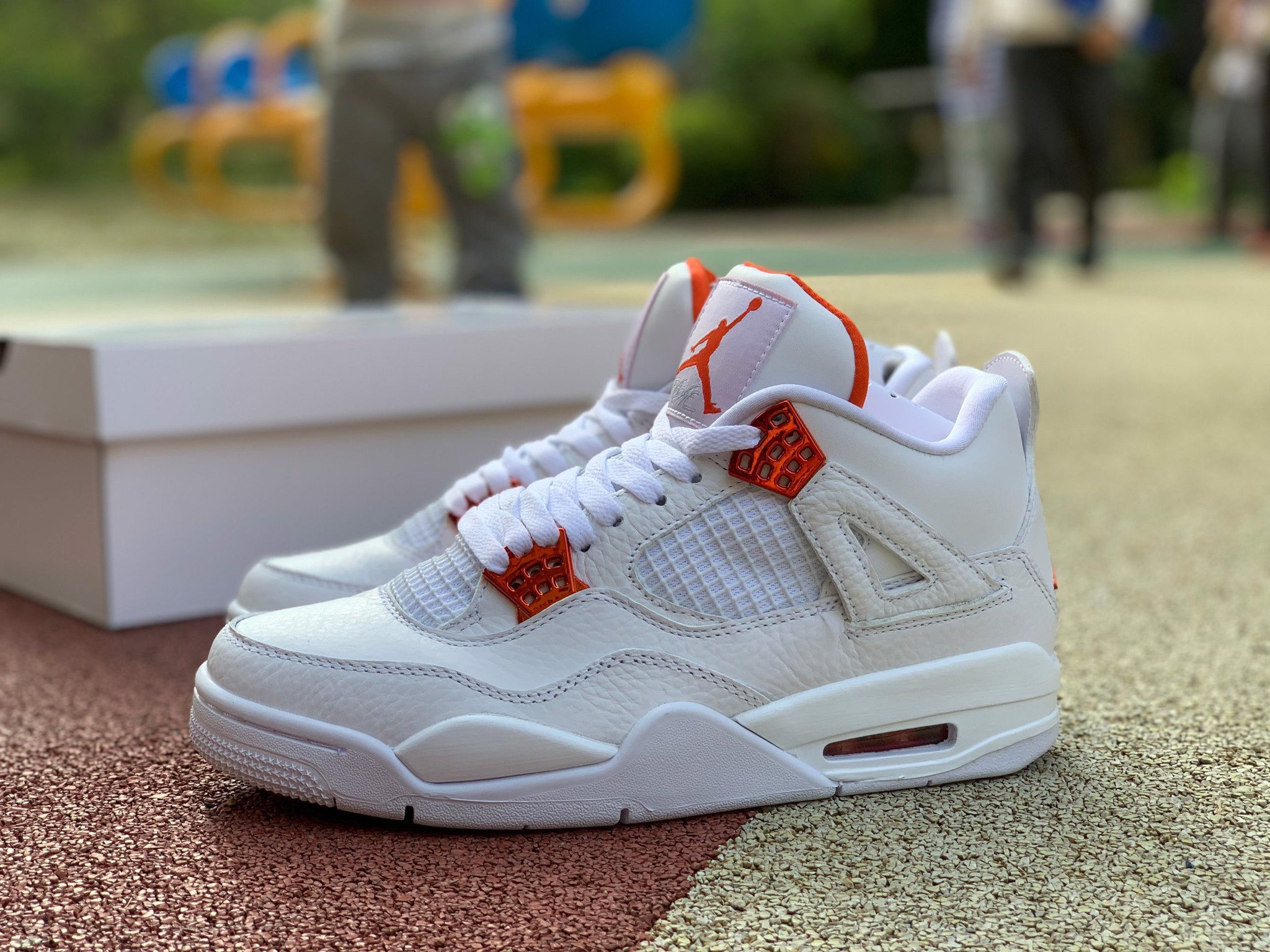Giày Nike Air Jordan 4 Retro 'Orange Metallic' CT8527-118 - Ảnh 5