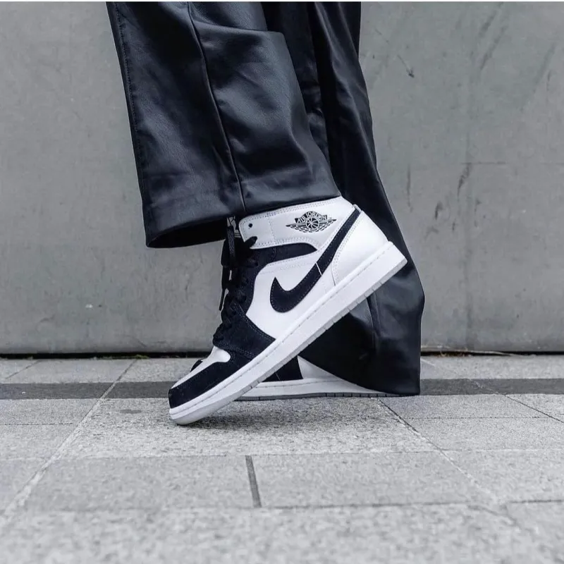 Giày Nike Air Jordan 1 Mid 'Diamond Shorts' DH6933-100 - Ảnh 6