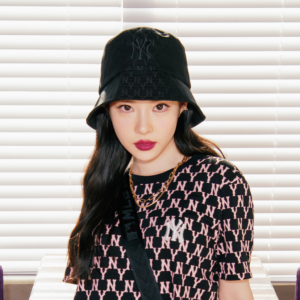 Alternative view of Mũ MLB Classic Monogram Jacquard Bucket Hat New York Yankees 32CPH3111-50L