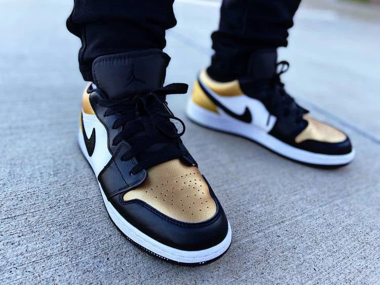 Giày Nike Air Jordan 1 Low 'Gold Toe' CQ9447-700 - Ảnh 2