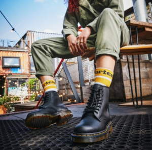 Giay Dr.Martens 1460 SR 'Black' 24382001