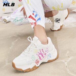Alternative view of Giày MLB Big Ball Chunky Graffiti NY Yankees 'White' 32SHCG111-50I