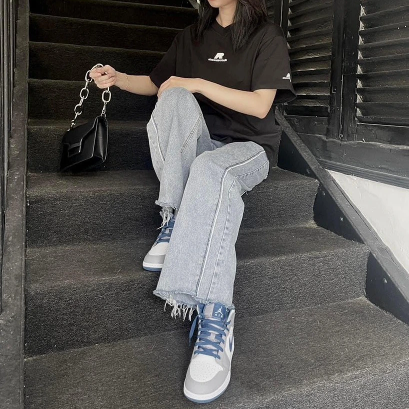 Giay Nike Air Jordan 1 Mid GS 'True Blue Cement' DQ8423-014