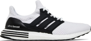 Giay Adidas UltraBoost 5.0 DNA 'White Black' GX9334