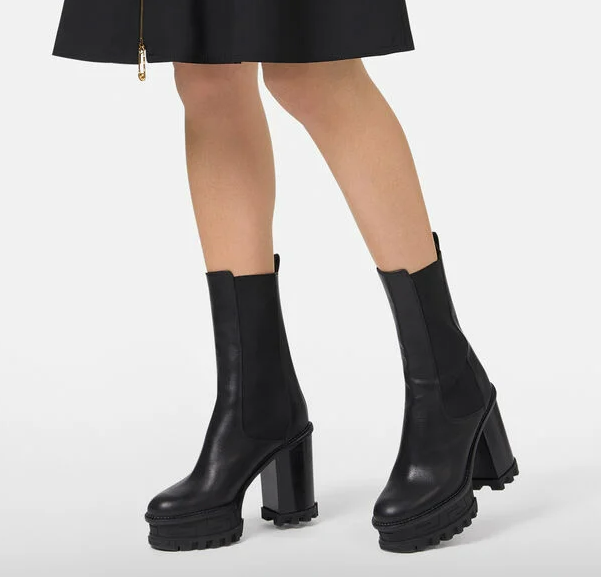 Giày Versace Greca Labyrinth Boots DST420Q-DVTA3-D41OH - Ảnh 4