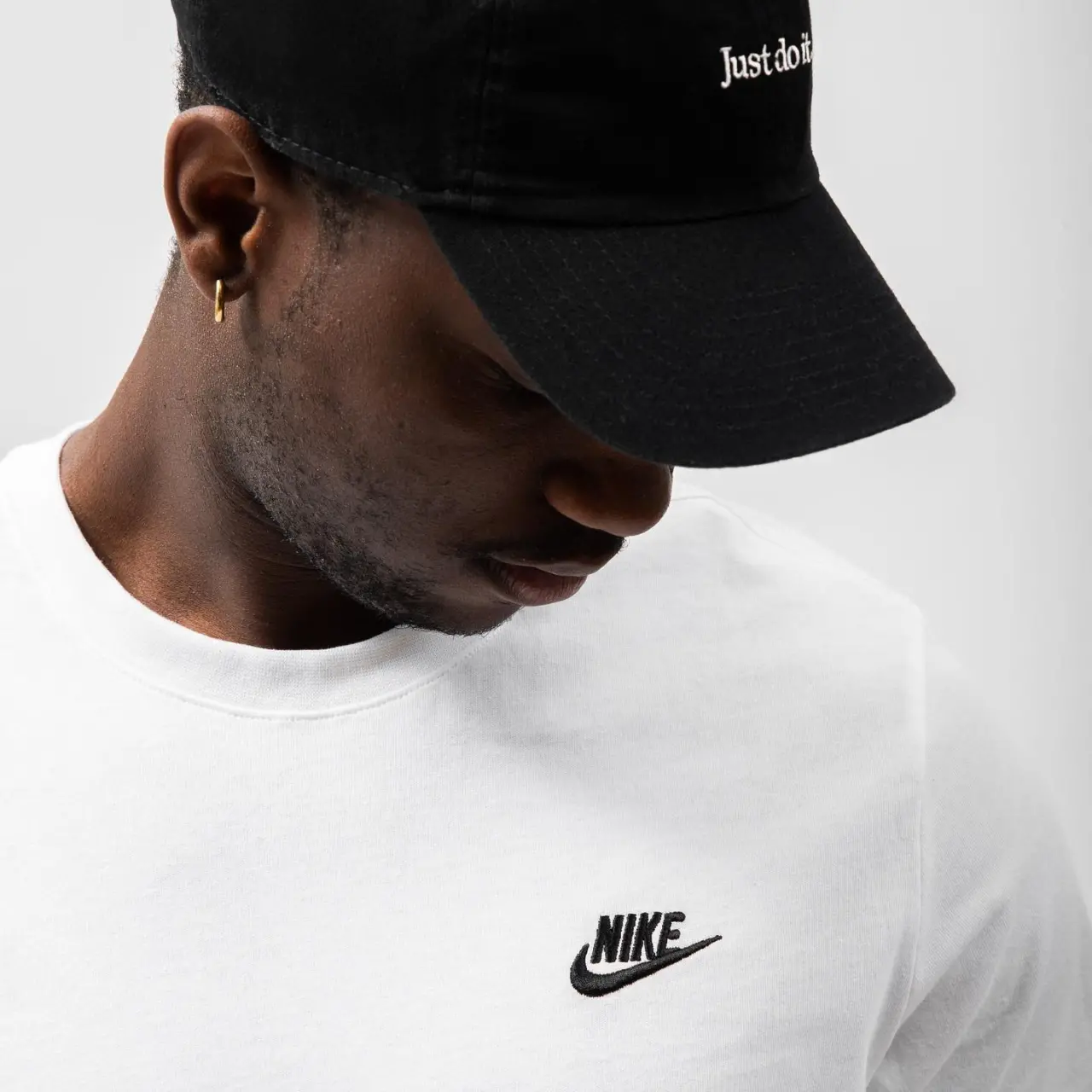Alternative view of Mũ Nike Sportswear Heritage86 Adjustable Hat CQ9512-010