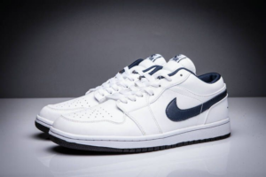 Alternative view of Giày Nike Air Jordan 1 Retro Low 'Metallic Blue' 705329-106