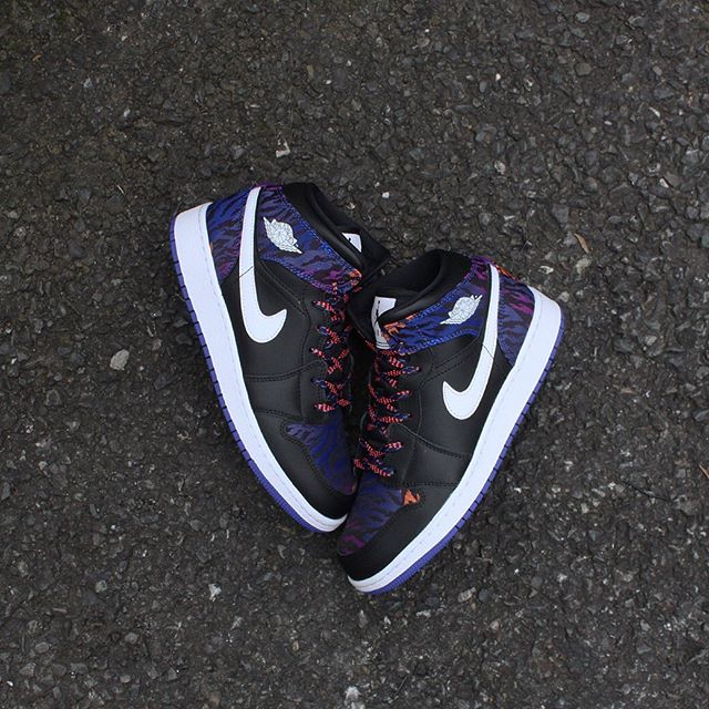 Giày Nike Air Jordan 1 Mid Tiger Print' AV5174-005 - Ảnh 3