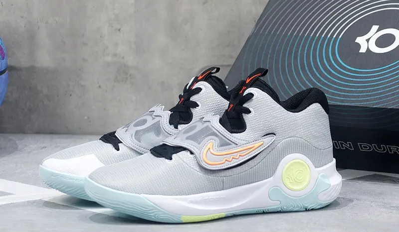 Alternative view of Giày Nike KD Trey 5 X 'Wolf Grey Volt Crimson' DJ7554-009