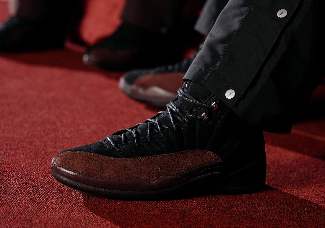 Giay Nike Air Jordan 12 x A Ma Maniere Retro SP 'Black' DV6989-001