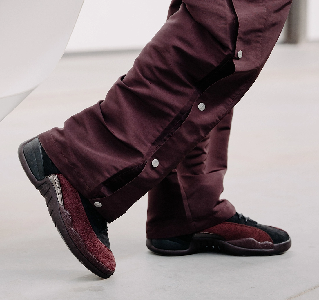 Giay Nike Air Jordan 12 x A Ma Maniere Retro SP 'Black' DV6989-001