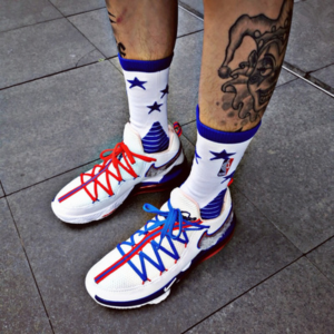 Alternative view of Giày Nike Lebron 17 Low EP 'Tune Squad' CD5006-100