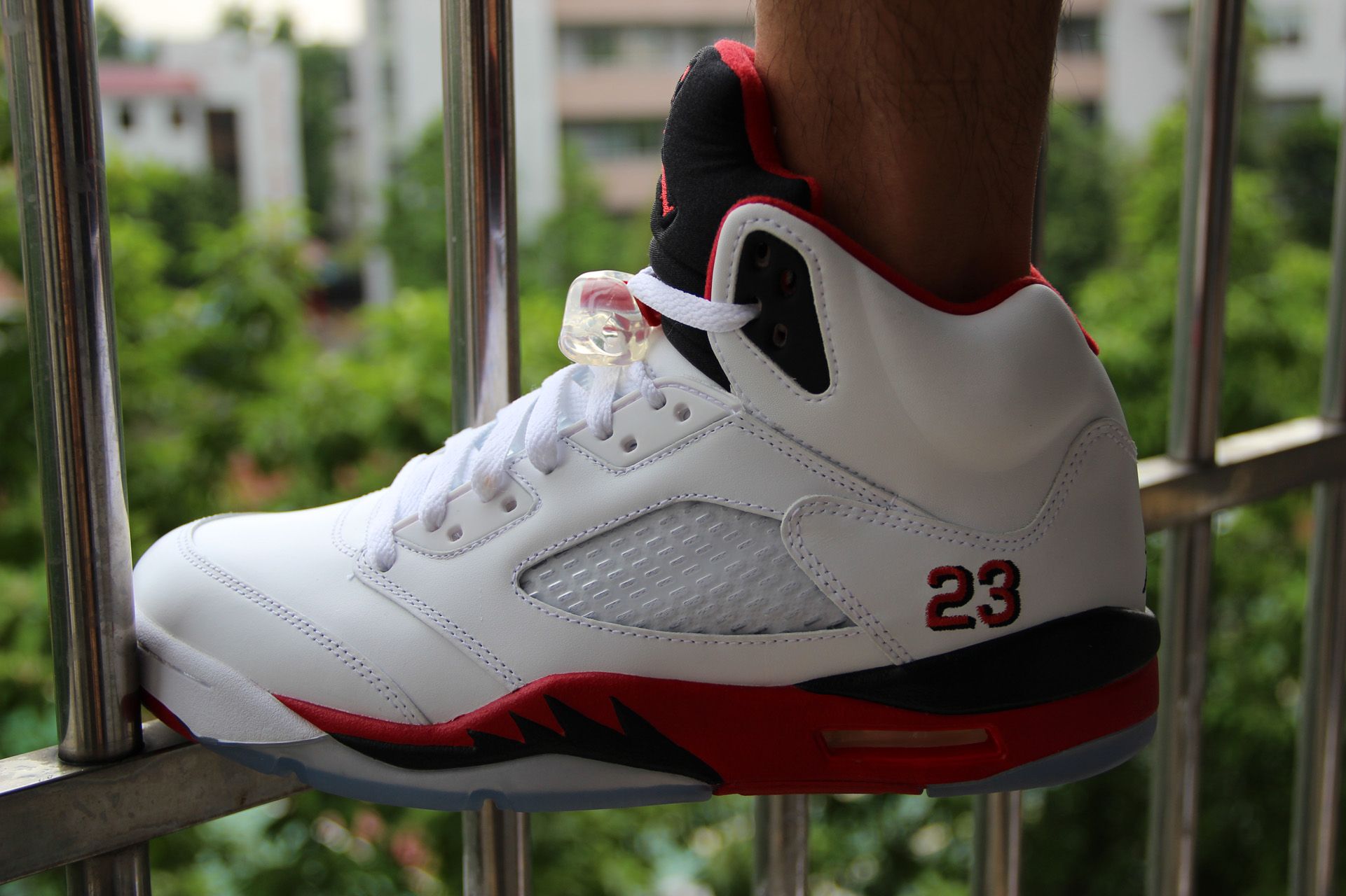 Giày Nike Air Jordan 5 Retro 'Fire Red' 2013 136027-120 - Ảnh 4