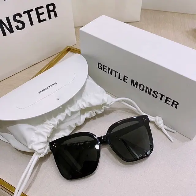 Alternative view of Kính Gentle Monster Her 01