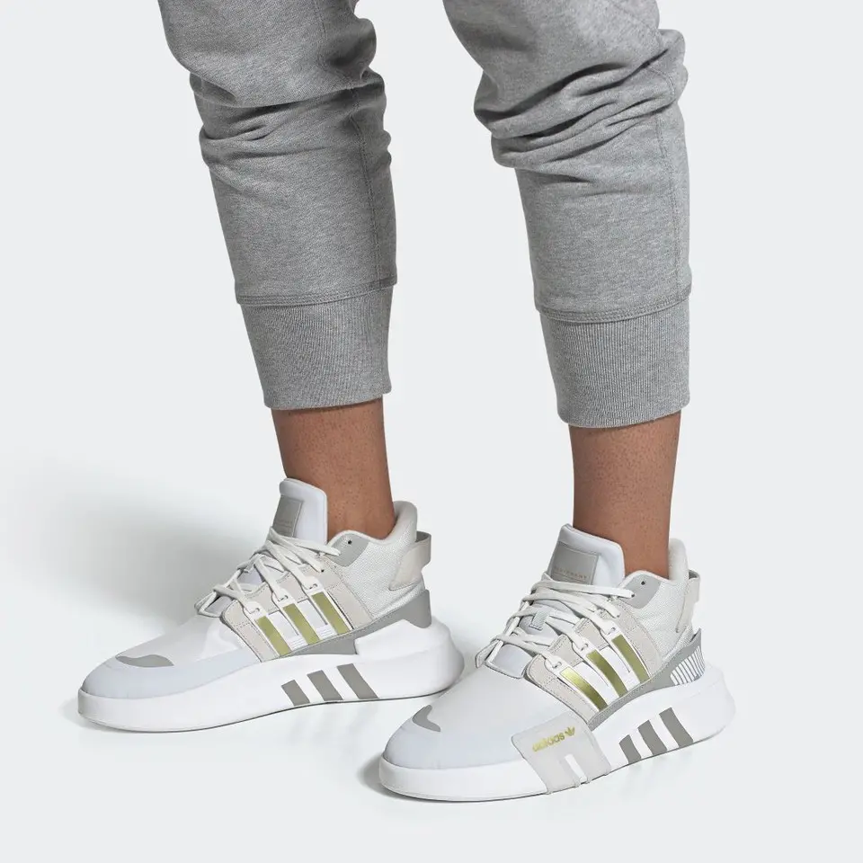 Alternative view of Giày Adidas EQT Bask ADV V2 'Gold Metallic' FW4254