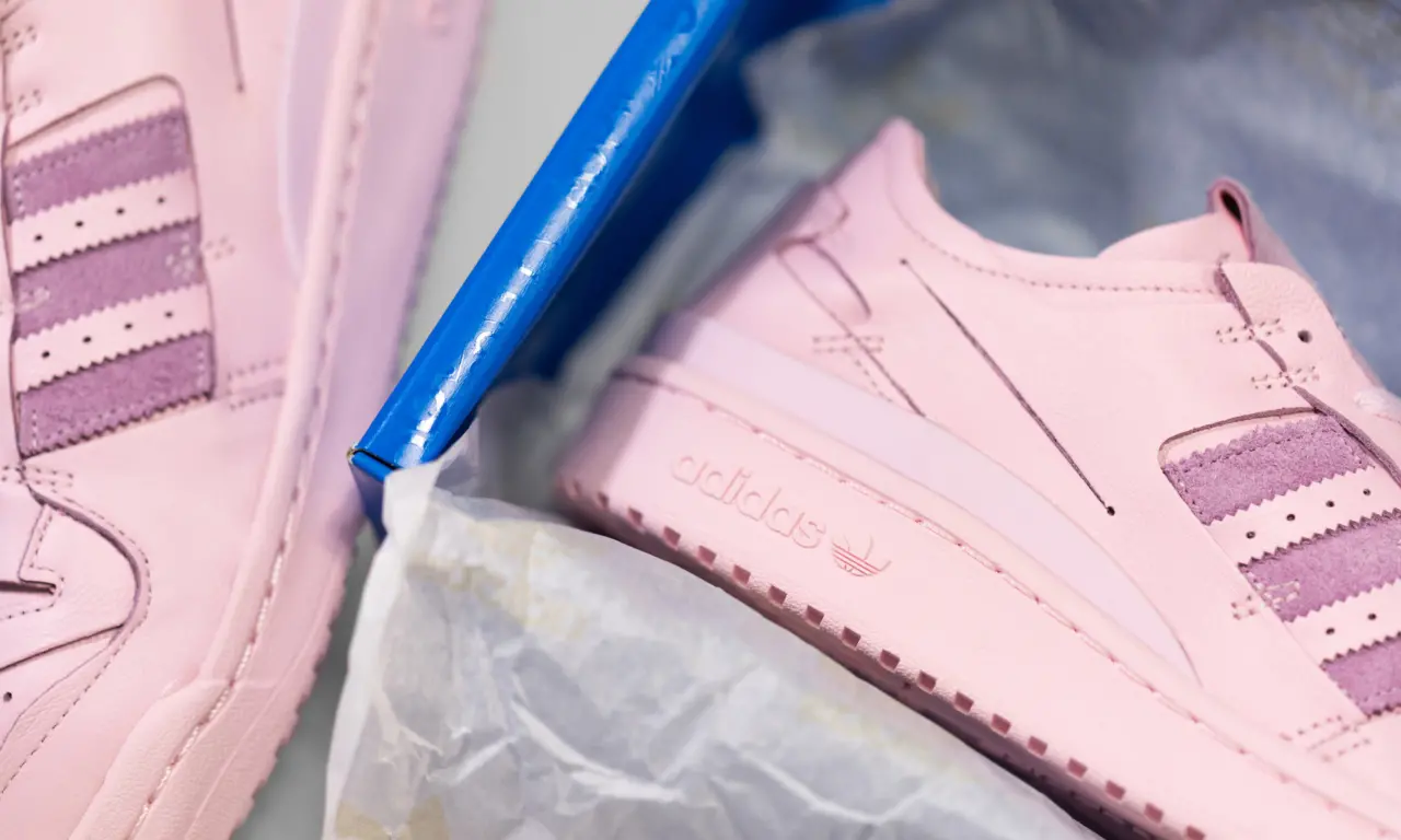 Alternative view of Giày Adidas Forum 84 Low Minimalist Clear Pink FY8277
