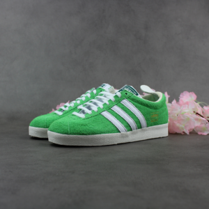 Alternative view of Giày Adidas Gazelle Vintage 'Semi Flash Green' EF5577