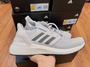Alternative view of Giày Adidas UltraBoost 20 'Dash Grey' EG0694
