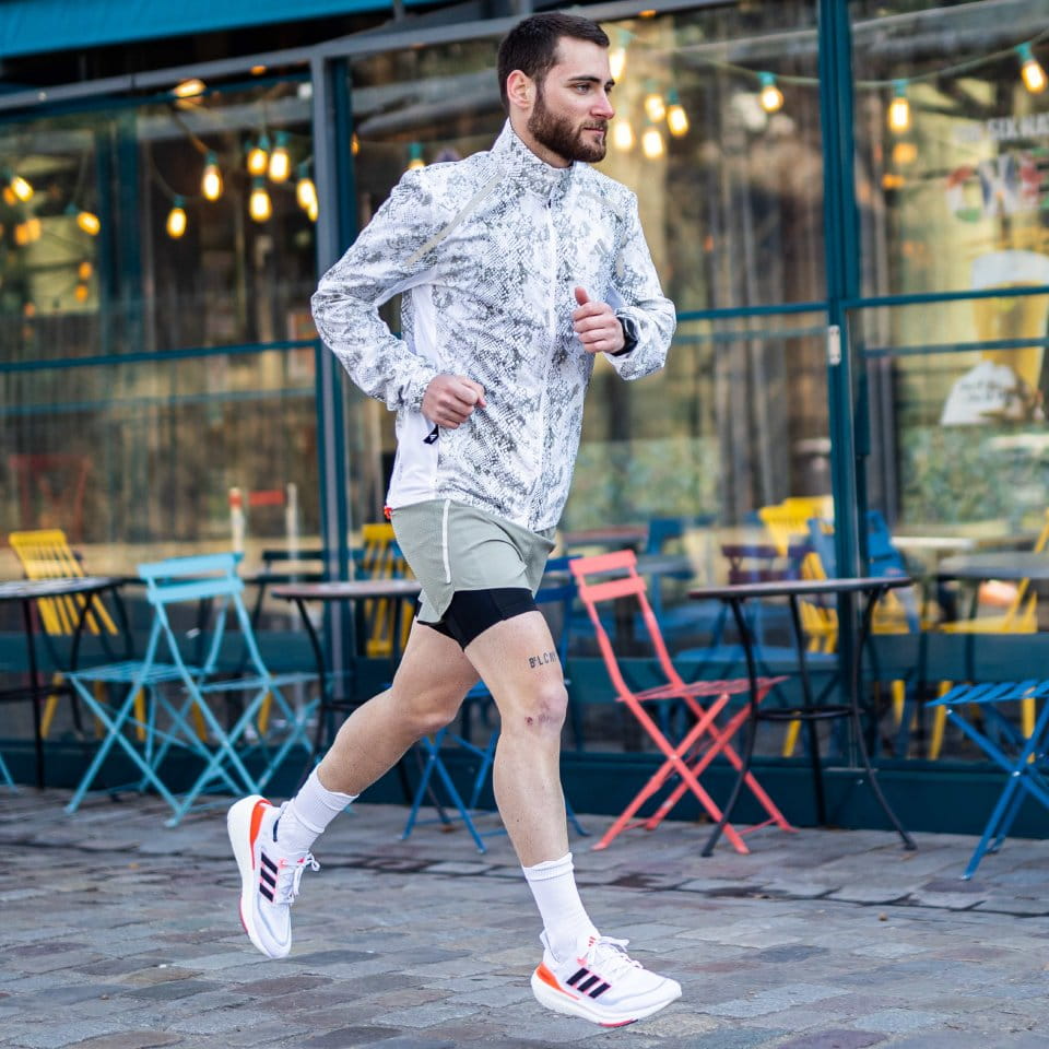 Giay Adidas Ultra Boost Light 'White Black Solar Red' HQ6351