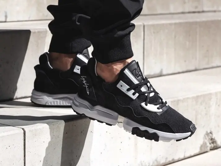Alternative view of Giày Adidas Y-3 ZX Torsion 'Black' EF2624