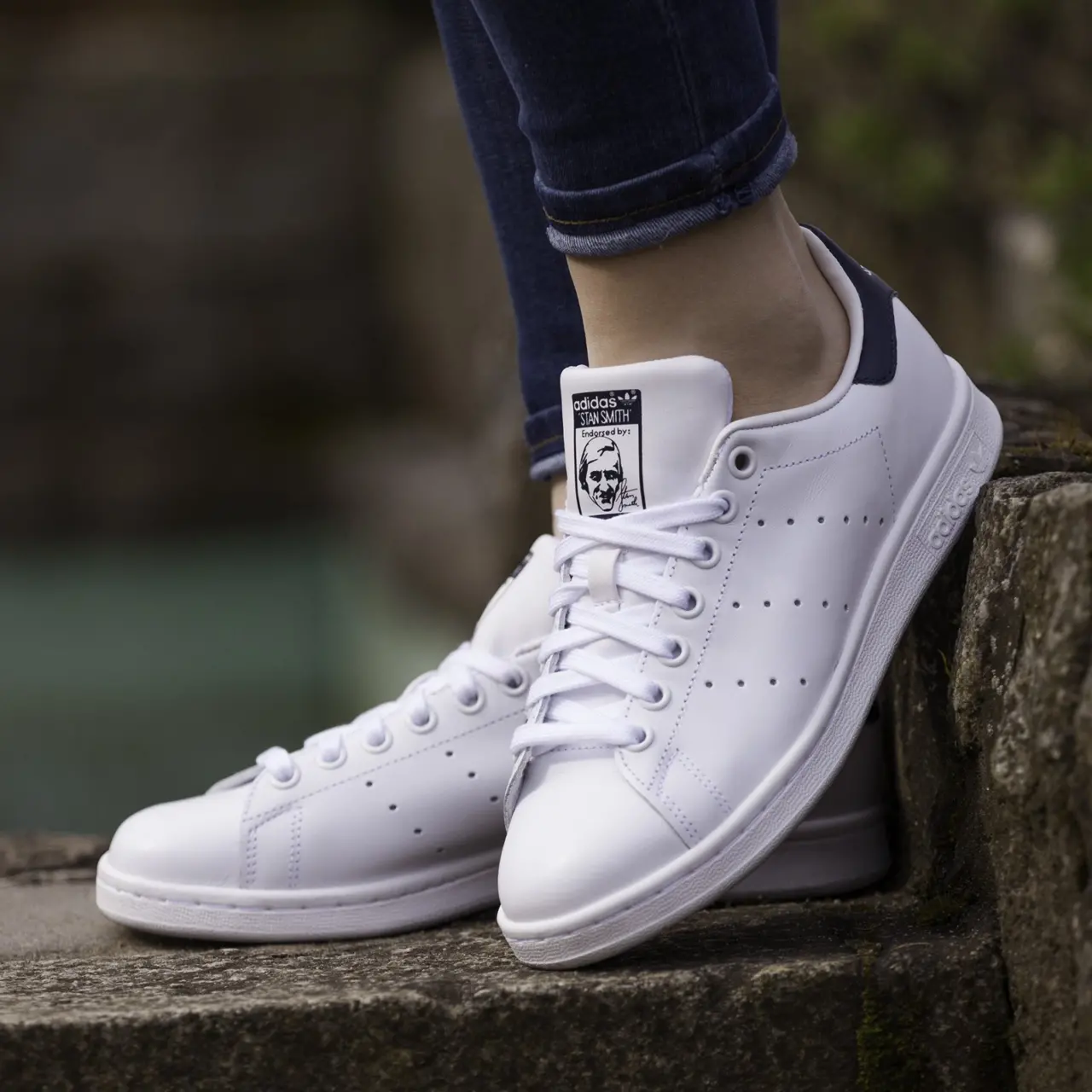 Alternative view of Giày Adidas Stan Smith 'Mid Navy' M20325