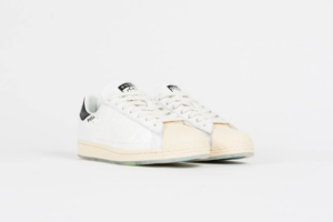 Alternative view of Giày Adidas x Taegeukdang Superstar 'White Black' HQ3612