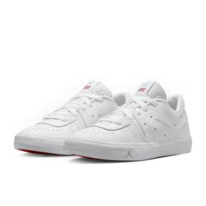 Giay Nike Jordan Series 'White University Red' DN1857-100