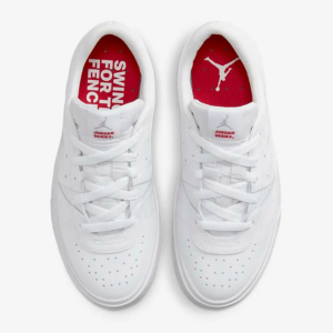 Giay Nike Jordan Series 'White University Red' DN1857-100