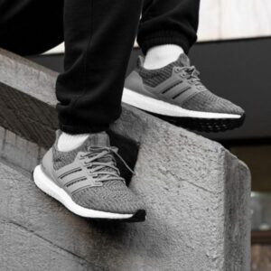 Alternative view of Giày Adidas UltraBoost 4.0 'Grey' F36156