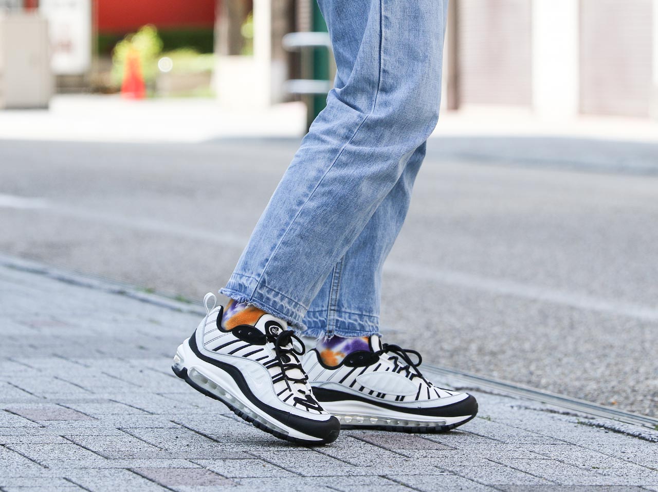 Giày Nike Air Max 98 Sail 'Black Reflect Silver' AH6799-113 - Ảnh 3