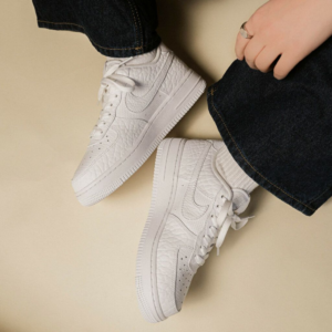 Giay Nike Air Force 1 Low '40th Anniversary XXXX' DZ4711-100