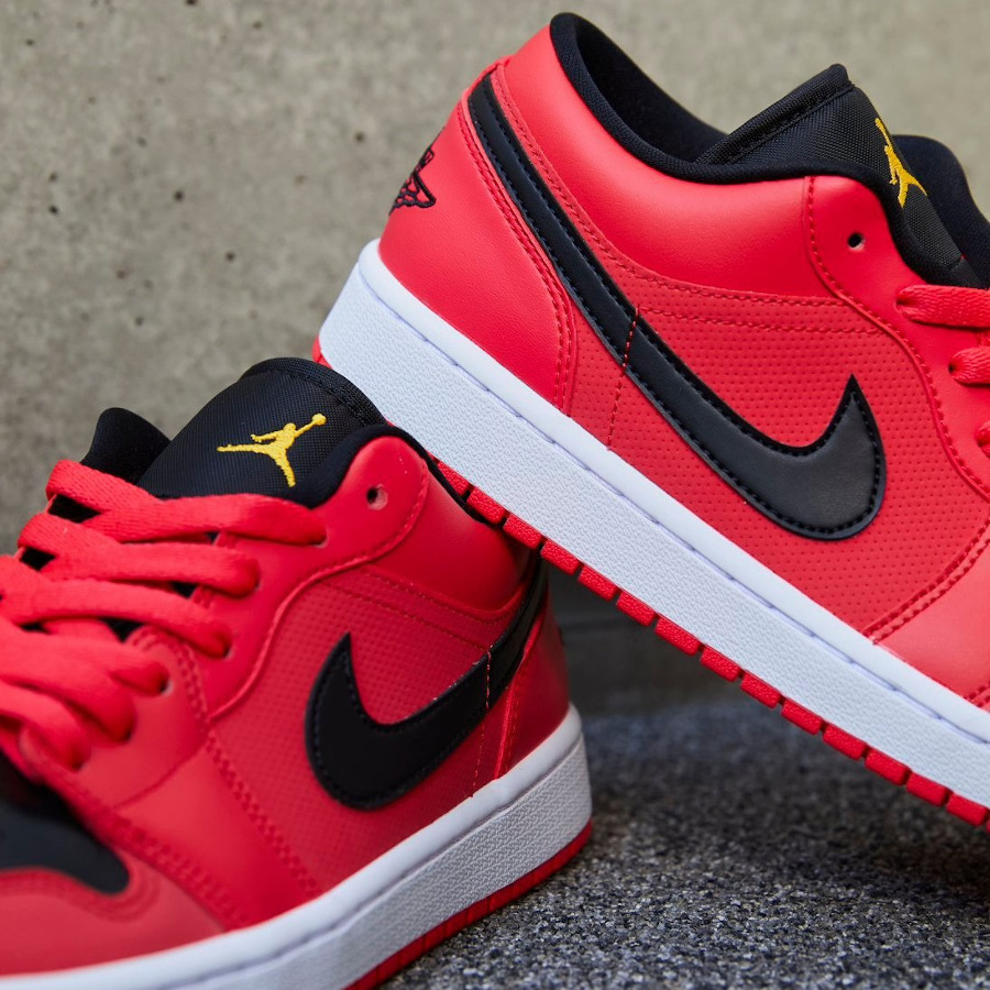 Giày Nike Wmns Air Jordan 1 Low 'Siren Red' DC0774-600 - Ảnh 5