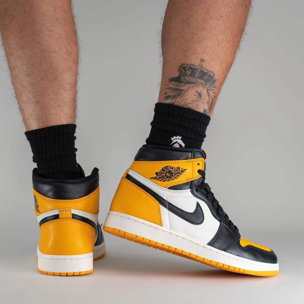 Giày Nike Air Jordan 1 Retro High OG GS 'Taxi' 575441-711 - Ảnh 2